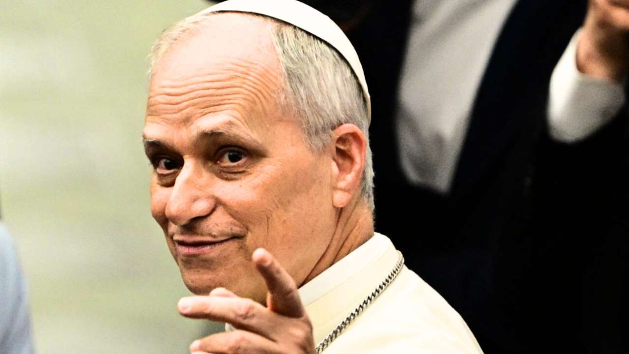 El Secretario de Estado de la Santa Sede expresó su esperanza en que las negociaciones en Turquía marquen un verdadero inicio hacia la paz en Ucrania. También destacó la disposición del Papa León XIV a realizar su primer viaje a Nicea y reafirmó el compromiso con la repatriación de menores ucranianos.