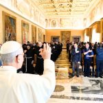 León XIV insta a perdonar para que todos encuentren misericordia