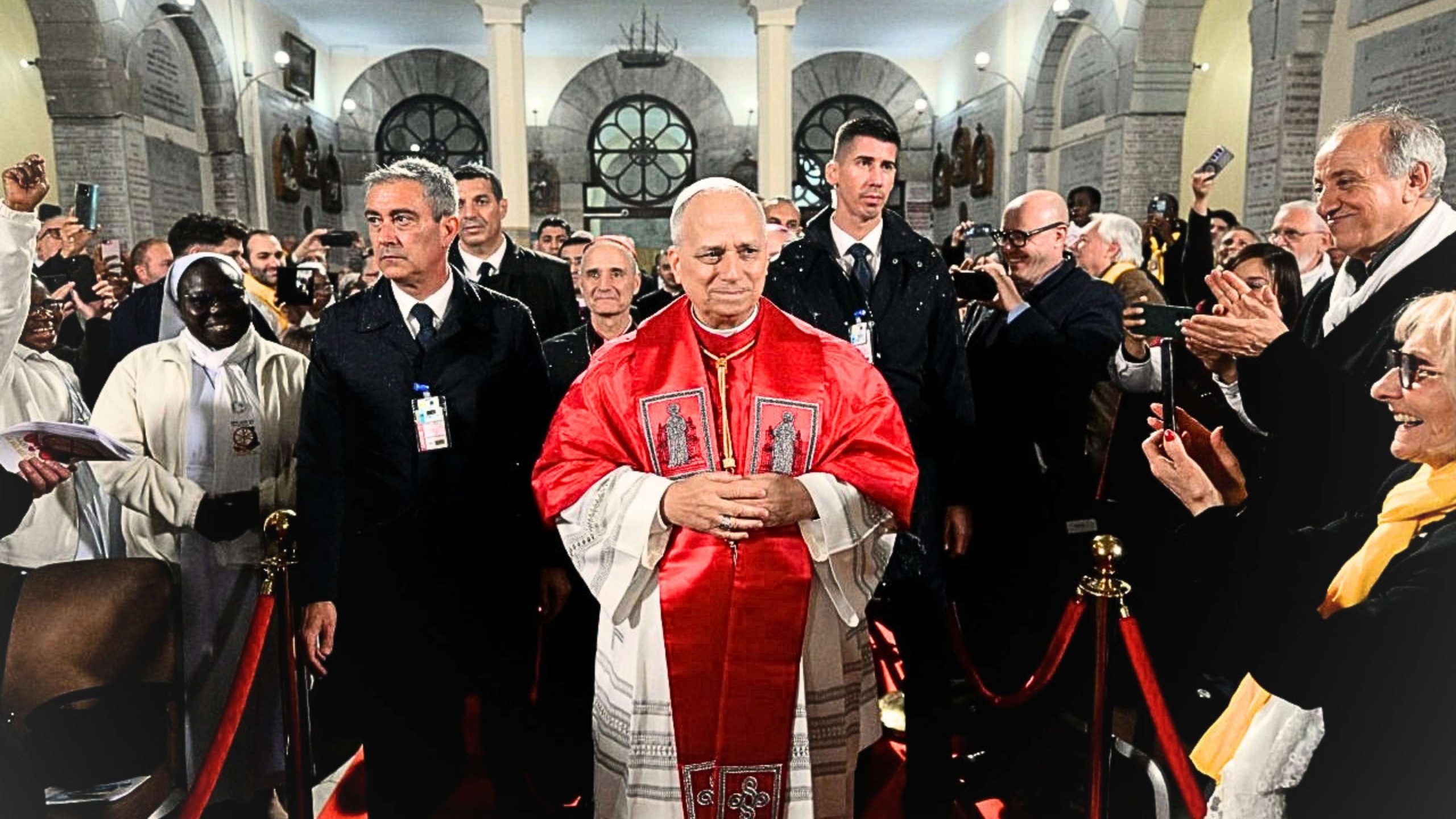 You are currently viewing El Papa León XIV en Argelia: “Encontrémonos en la paz y respetémonos unos a otros”