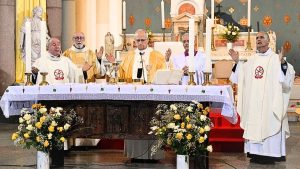 Read more about the article Tras las huellas de San Agustín: el Papa León XIV vive una jornada profundamente espiritual en Annaba