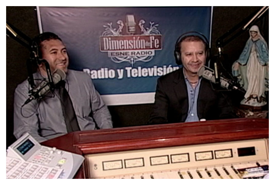 PRIMERA EVANGELIZACIÓN A TRAVÉS DE LA RADIO